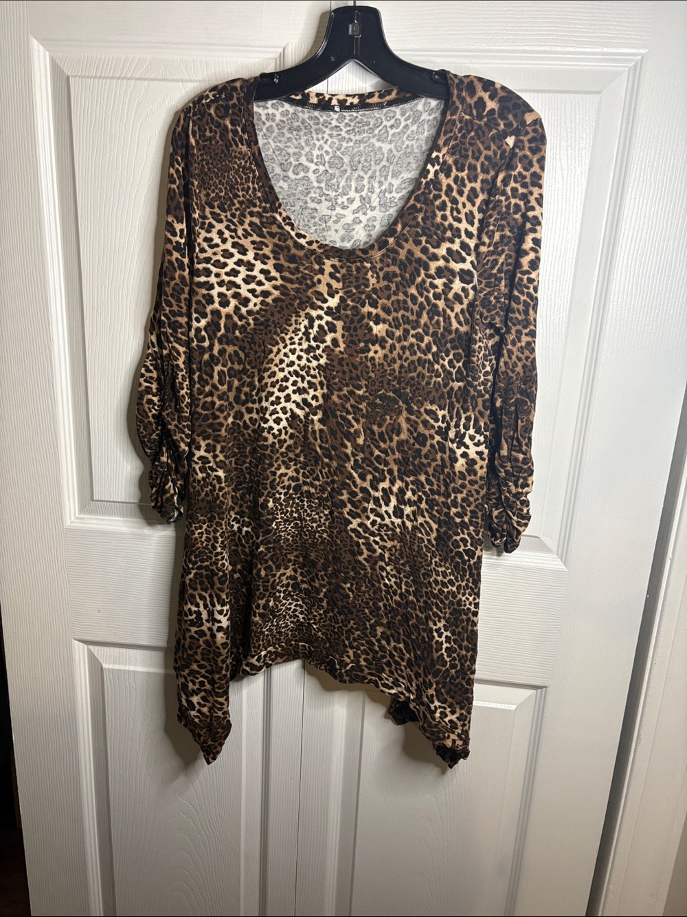 Leopard Print Scoop Neck Women’s Top - Brown